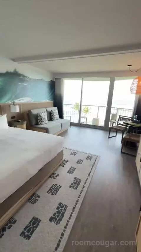 Guest Room, 1 King, Sofa Bed, Ocean View, Balcony (#501) view picture #2