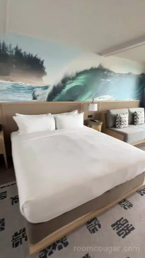 Guest Room, 1 King, Sofa Bed, Ocean View, Balcony (#501) bed picture #3