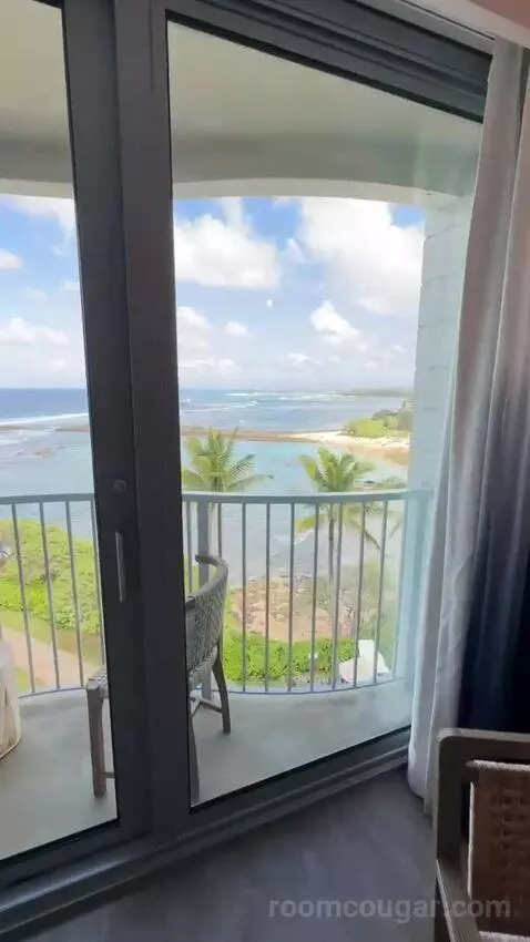 Guest Room, 1 King, Sofa Bed, Ocean View, Balcony (#501) view picture #9