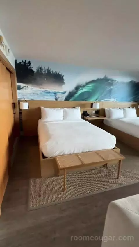 Ocean Front Suite, Suite, 2 Queen, Sofa Bed, Ocean Facing View, Lanai (#530) bed picture #3