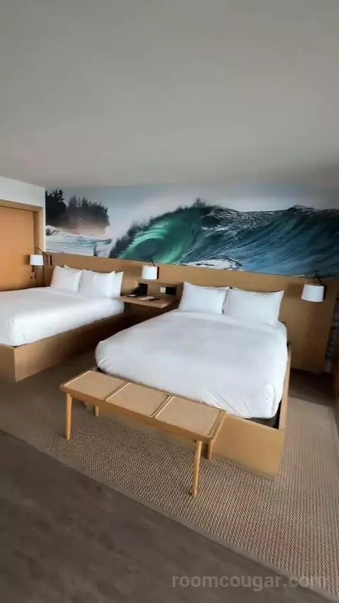 Ocean Front Suite, Suite, 2 Queen, Sofa Bed, Ocean Facing View, Lanai (#530) bed picture #8