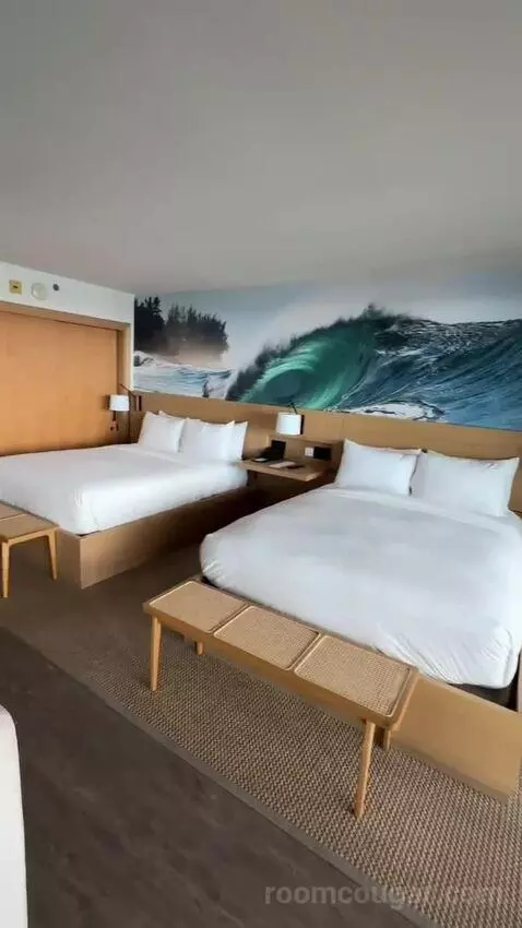Ocean Front Suite, Suite, 2 Queen, Sofa Bed, Ocean Facing View, Lanai (#530) bed picture #10