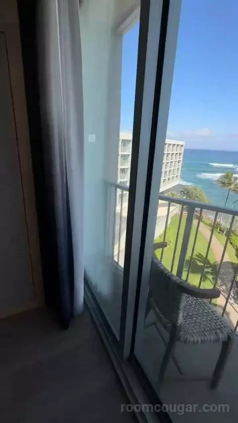 Ocean Front Club, Club Lounge Access, Club Guest Room, 2 Queen, Ocean Facing View, Top Floor (#607) view picture #9