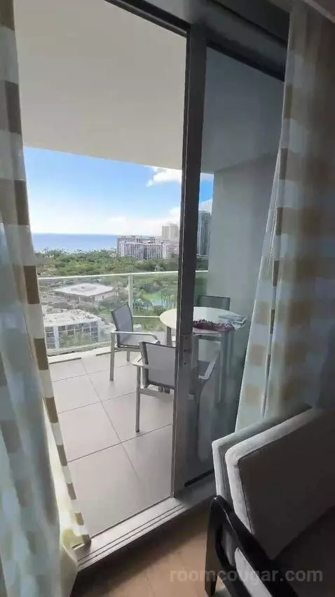 Grand One Bedroom Suite with Ocean View (D2105) view picture #1