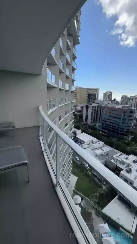 Grand One Bedroom Suite with Ocean View (D2105) view picture #12