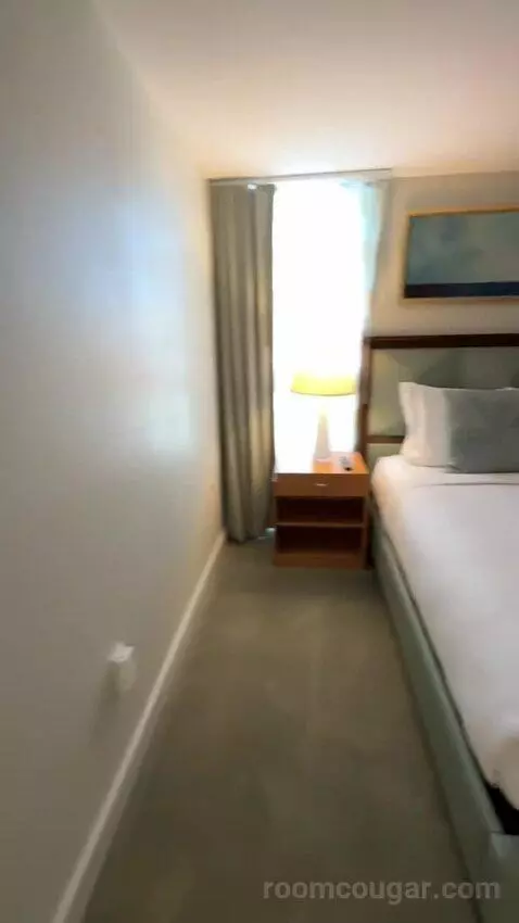 Deluxe Two-Bedroom Suite with Ocean View (E2202) bed picture #10