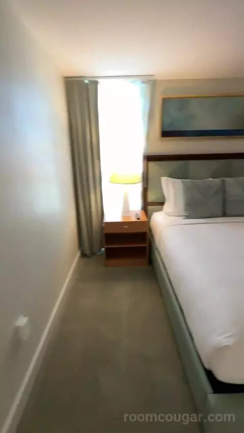 Deluxe Two-Bedroom Suite with Ocean View (E2202) bed picture #11