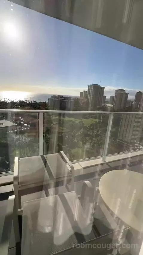 Deluxe Two-Bedroom Suite with Ocean View (E2202) view picture #6