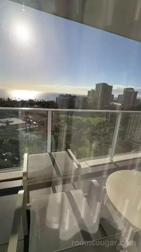 Deluxe Two-Bedroom Suite with Ocean View (E2202) view picture #7