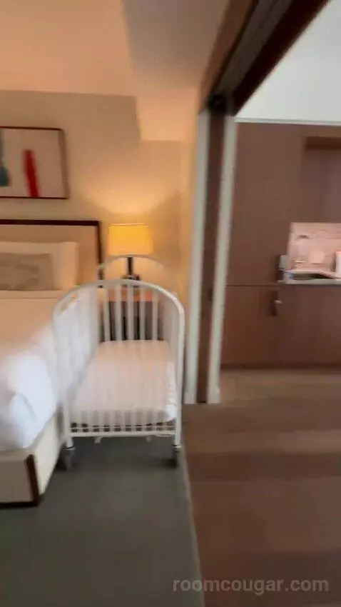 Deluxe Ocean View Suite, 1 Bedroom Suite, 2 Double, Sofa Bed, Ocean View (D1906) bed picture #5