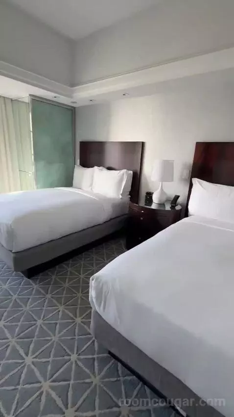 King or Double Room with Ocean View (#1002) bed picture #2