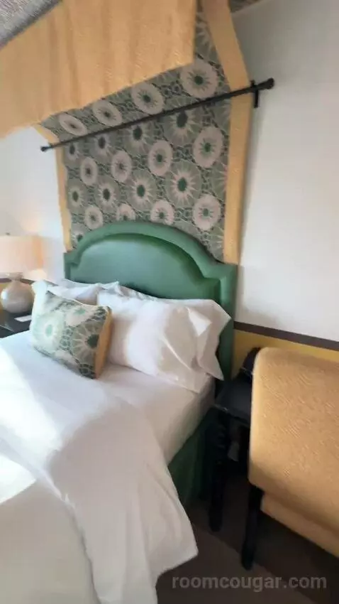 Queen Room with Sea View (#19) bed picture #5