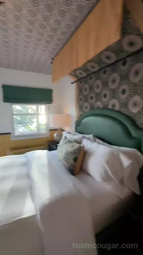 Queen Room with Sea View (#19) bed picture #7