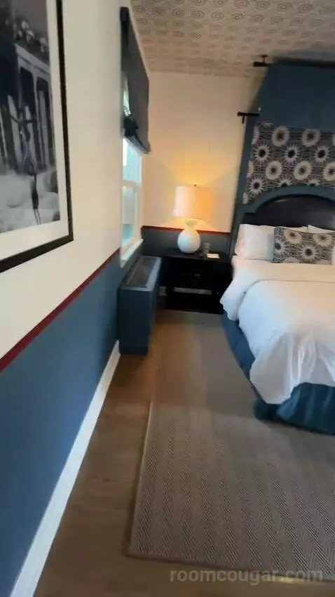 Queen Room with Garden View (#9) bed picture #5
