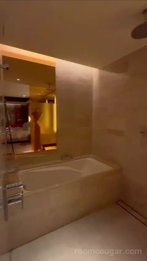 Wonderful Room, Guest Room, 2 Double, City View (#1511) bathroom picture #7