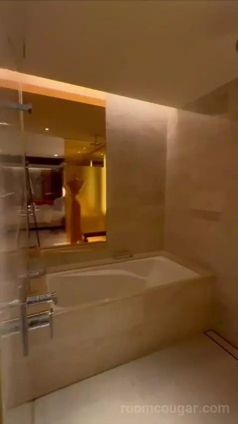 Wonderful Room, Guest Room, 2 Double, City View (#1511) bathroom picture #8