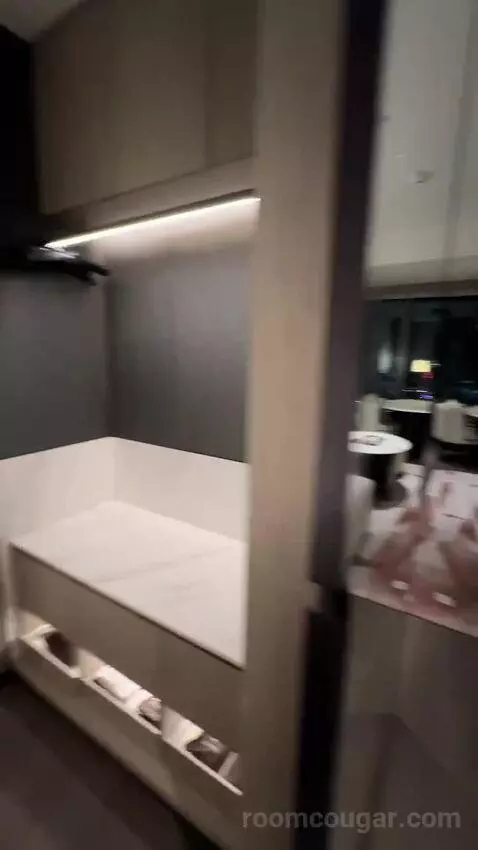 Hangzhou Suite bed picture #10