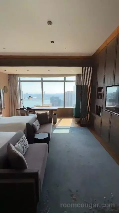 2 Twin Beds with River View (#4416) bed picture #1