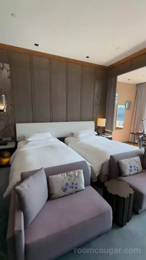 2 Twin Beds with River View (#4416) bed picture #4