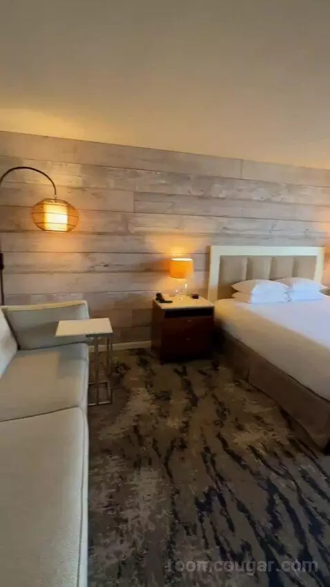 King Room with Marina View (#607) bed picture #6