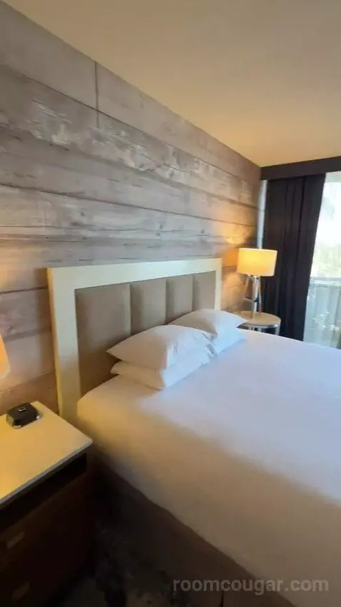 King Room with Marina View (#607) bed picture #7