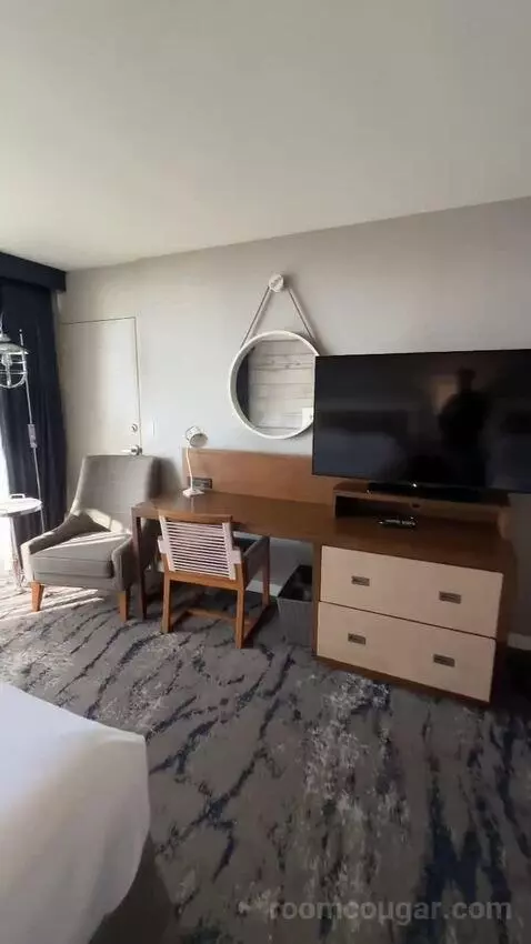 Queen Room with Two Queen Beds and Ocean View (#704) bed picture #11