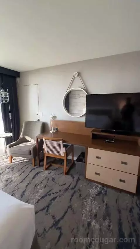 Queen Room with Two Queen Beds and Ocean View (#704) bed picture #12