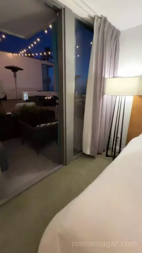 Sky Pad (2 Queen) bed picture #8