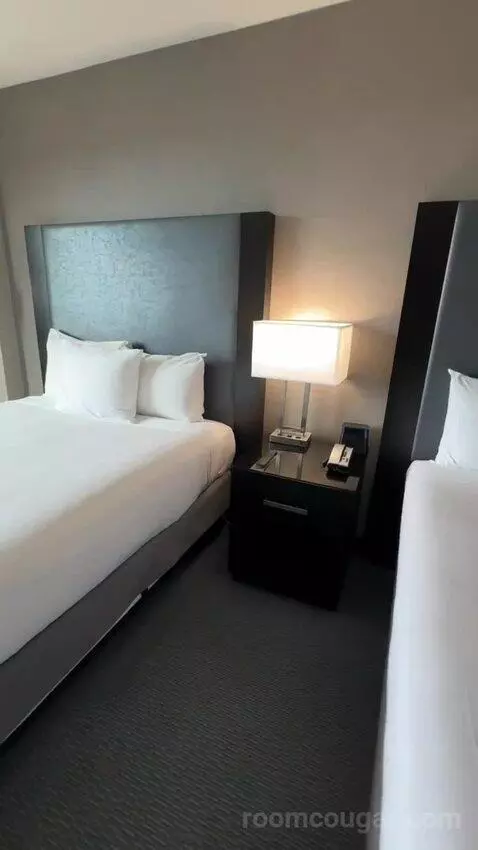 Queen Room with Two Queen Beds (#1433) bed picture #6