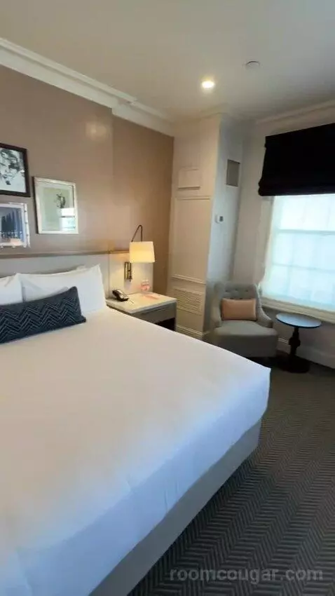 Classic King Room with Ocean View (#905) bed picture #7