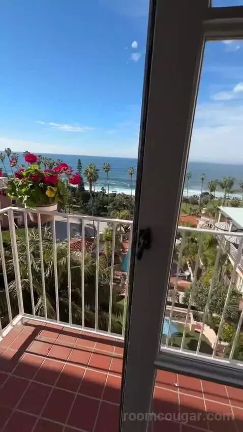Sunset Suite (Sunset) view picture #9