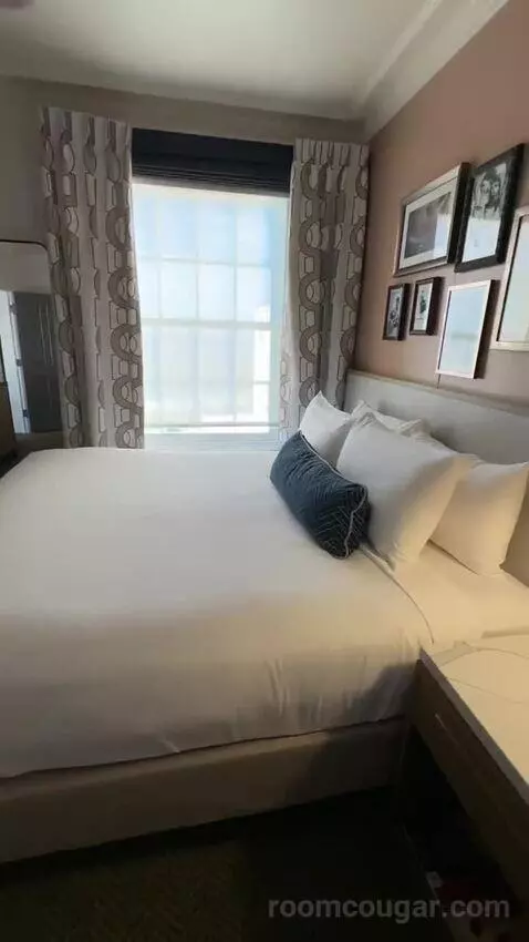 Sunset Suite (Sunset) bed picture #11