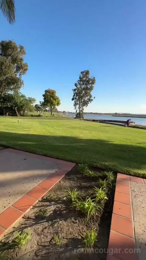 Waterview Villa King (#526) view picture #8