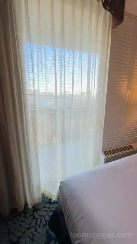 Bay View Tower Suite (#651) bed picture #7