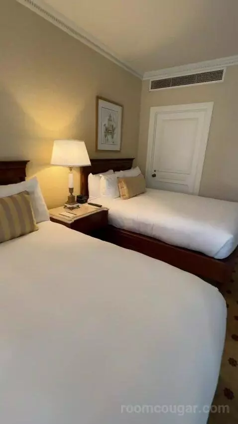 Premier View 2 Double Room (#1289) bed picture #6