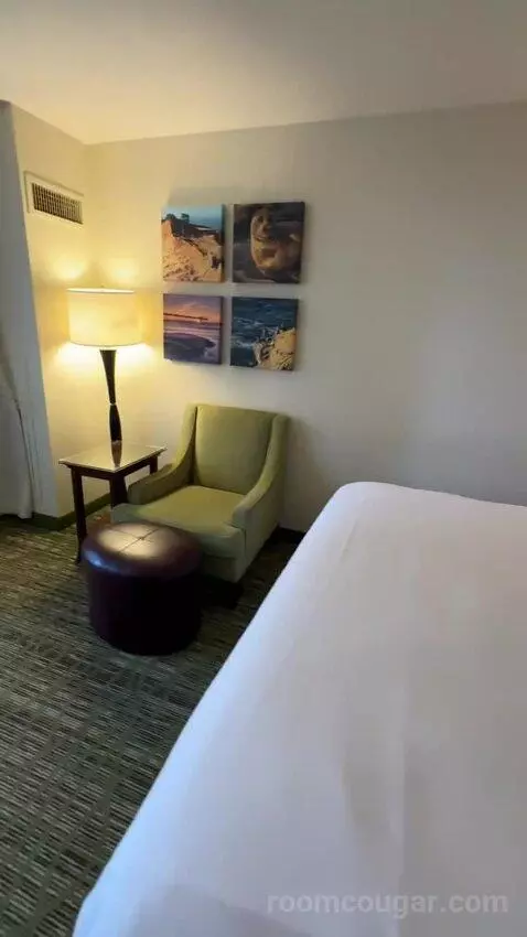 Deluxe Room with Balcony (#619) bed picture #8
