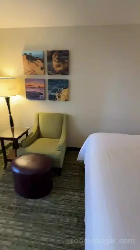 Deluxe Room with Balcony (#619) bed picture #12