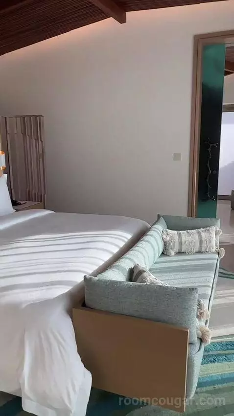 2 Bedroom Beach Villa bed picture #10