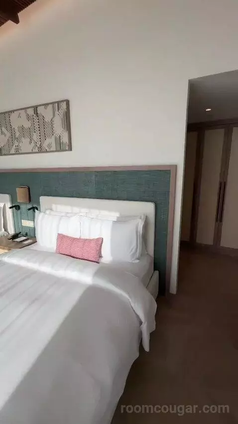 2 Bedroom Beach Villa bed picture #4