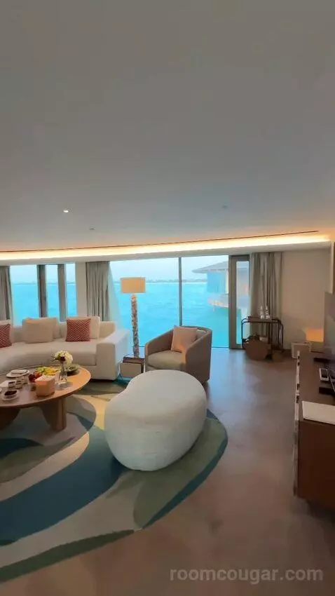 2 Bedroom Overwater Coral Sunset Villa (#65) view picture #4