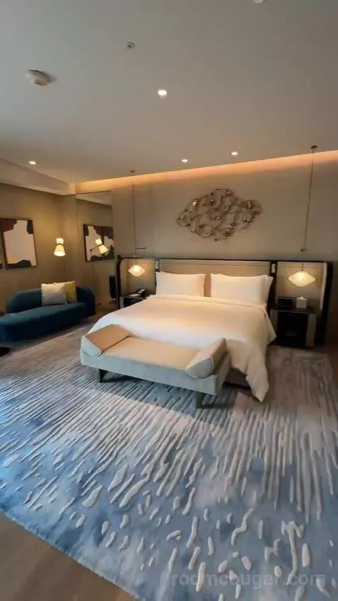 St. Regis Suite, 1 Bedroom Suite, 1 King, City View (#236) bed picture #2