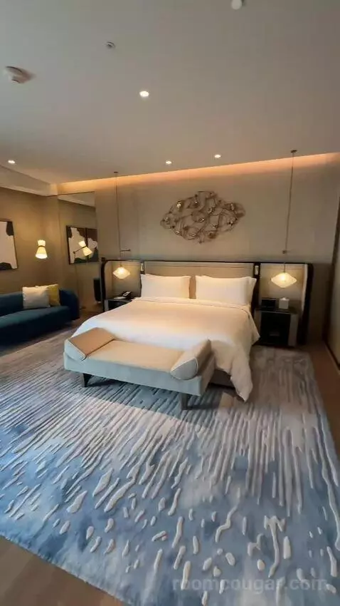 St. Regis Suite, 1 Bedroom Suite, 1 King, City View (#236) bed picture #3