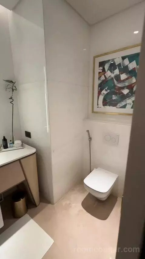 John Jacob Astor Executive King Suite (#240) bathroom picture #1