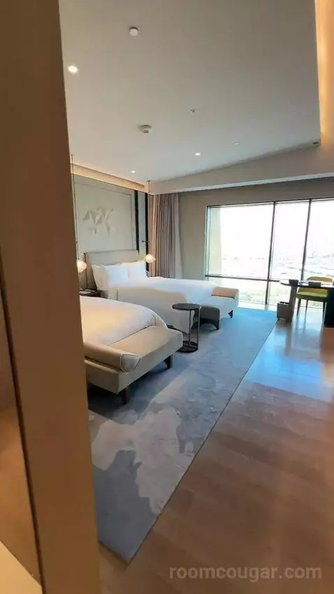 Deluxe Double Room with Two Double Beds and City View (#238) bed picture #3