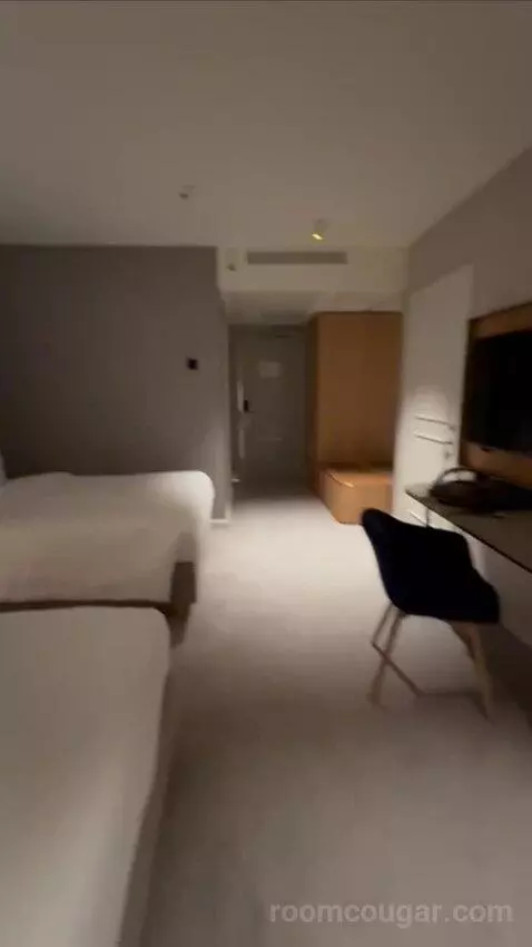 Executive Room, 2 Doubles, City View bed picture #11