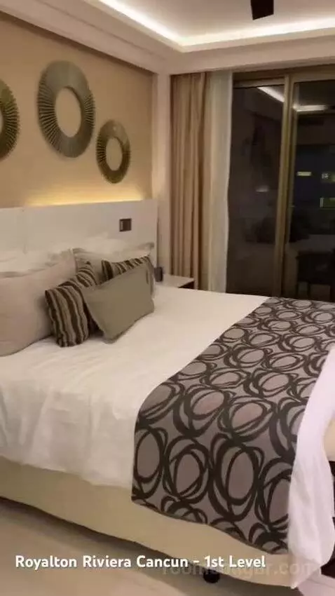 Luxury Suite Ocean View with Terrace Jacuzzi bed picture #9