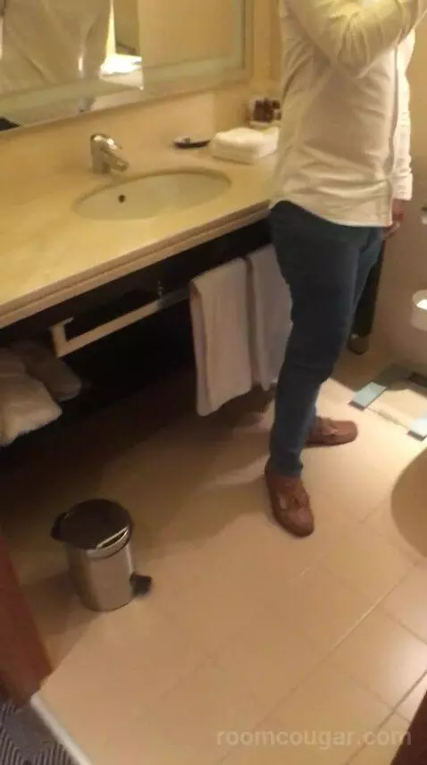 Classic Twin, Guest Room, 2 Twin/Single Bed(s), City View bathroom picture #4