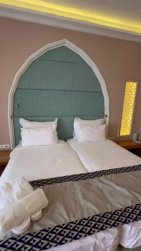 Suite with Balcony picture #16