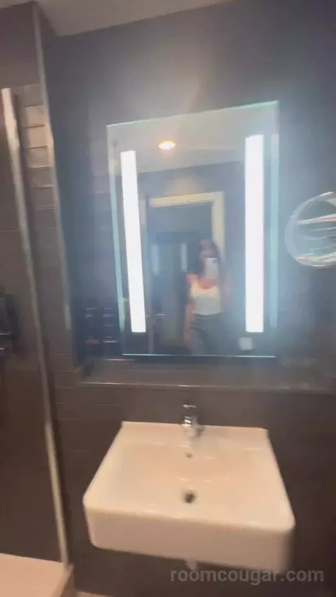 Standard bathroom picture #6