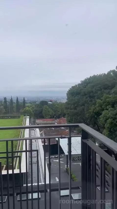 Deluxe Twin City View with Balcony view picture #7